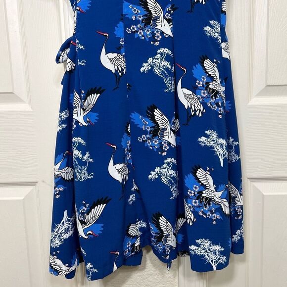 Dollz & Dames Blue Wrap Dress All Over Bird Print Cranes Size Small - Picture 10 of 15
